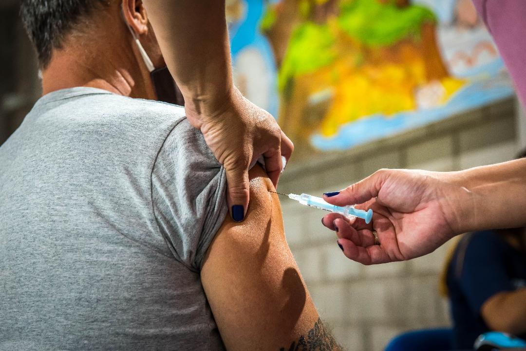 Se completa el cronograma de inoculación a adolescentes Se completa el cronograma de inoculación a adolescentes